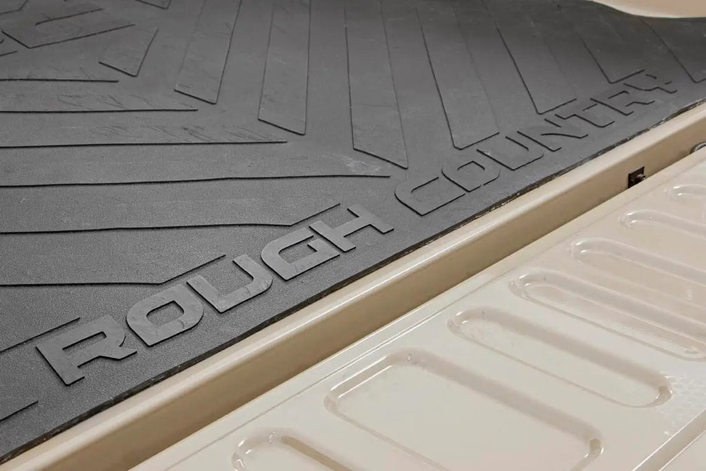 Bed Mat | 5'10" Bed | RC Logo | Chevy/GMC Sierra 1500 (19-26)/Silverado 1500 (19-26) by Rough Country