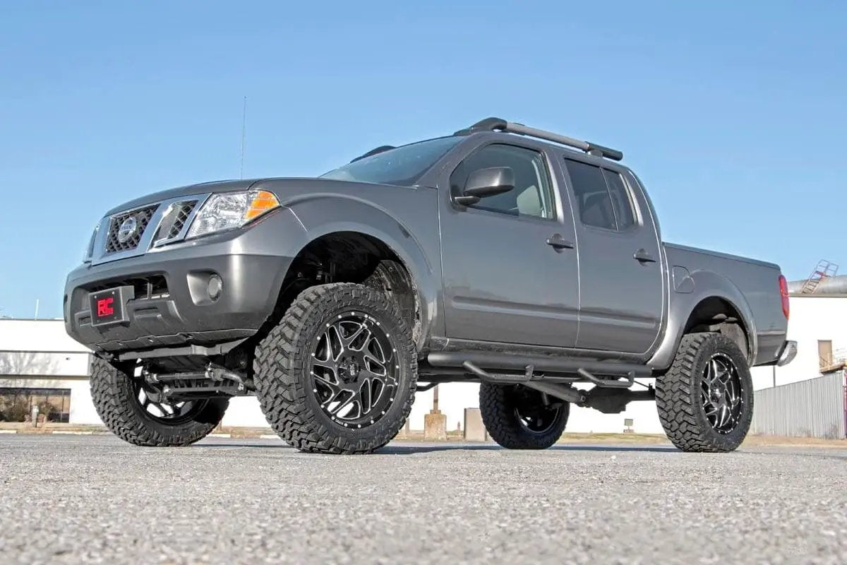 6 Inch Lift Kit | Nissan Frontier 2WD/4WD (2005-2021) by Rough Country