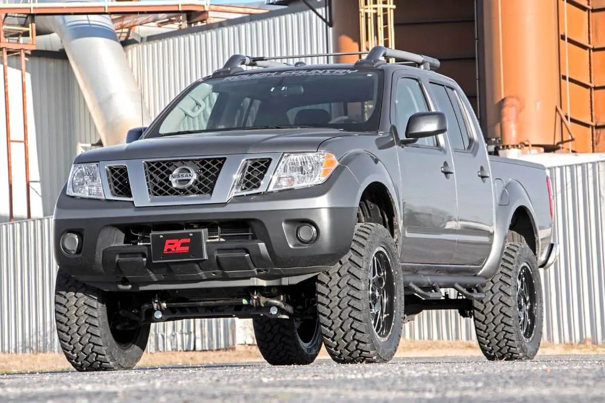 6 Inch Lift Kit | Nissan Frontier 2WD/4WD (2005-2021) by Rough Country