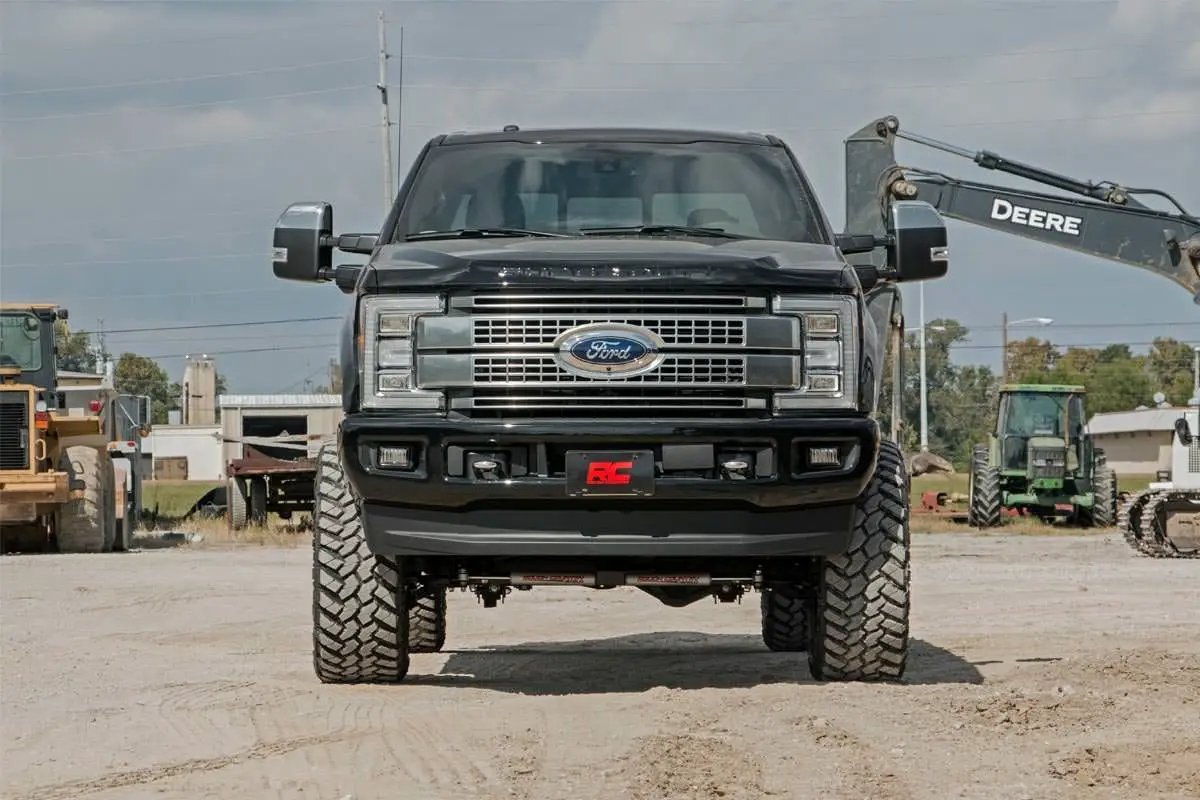 6 Inch Lift Kit | OVLDS | D/S | M1 | Ford F-250/F-350 Super Duty 4WD (17-22) by Rough Country