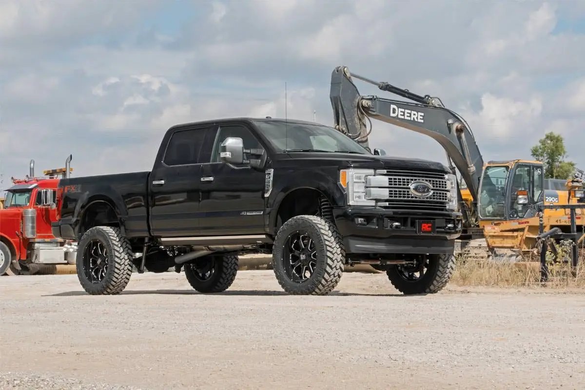 6 Inch Lift Kit | Diesel | OVLD | D/S | M1 | Ford F-250/F-350 Super Duty (17-22) by Rough Country