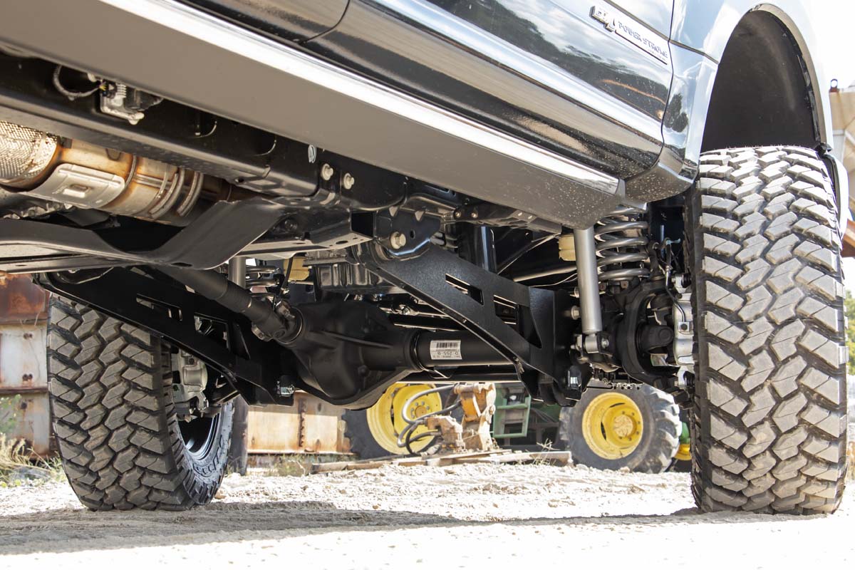 6 Inch Lift Kit | R/A | OVLDS | C/O V2 | Ford F-250/F-350 Super Duty (17-22) by Rough Country