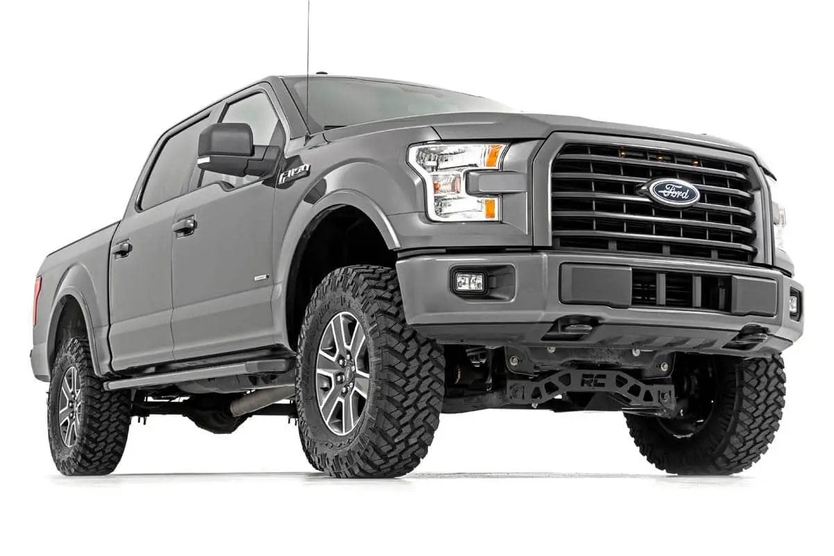 4 Inch Lift Kit | M1 Struts/M1 | Ford F-150 4WD (2015-2020) by Rough Country