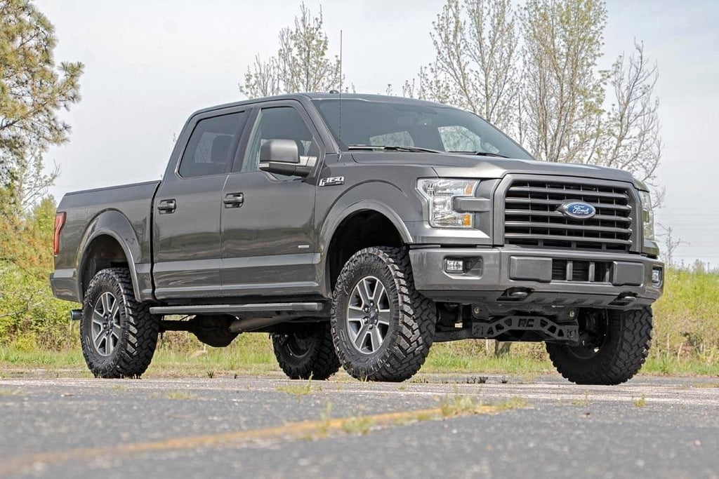4 Inch Lift Kit | M1 Struts/M1 | Ford F-150 4WD (2015-2020) by Rough Country