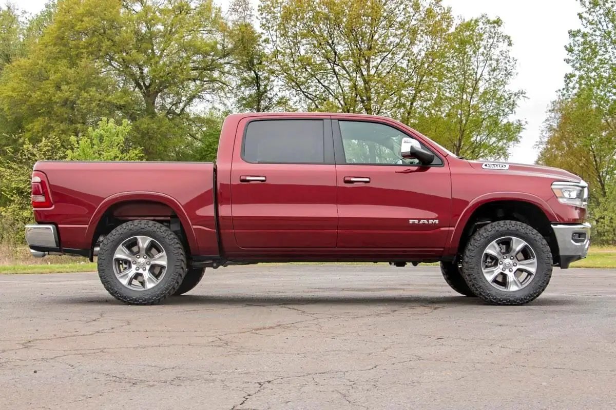 3.5 Inch Lift Kit | N3 Struts | Ram 1500 2WD/4WD (2019-2026) by Rough Country