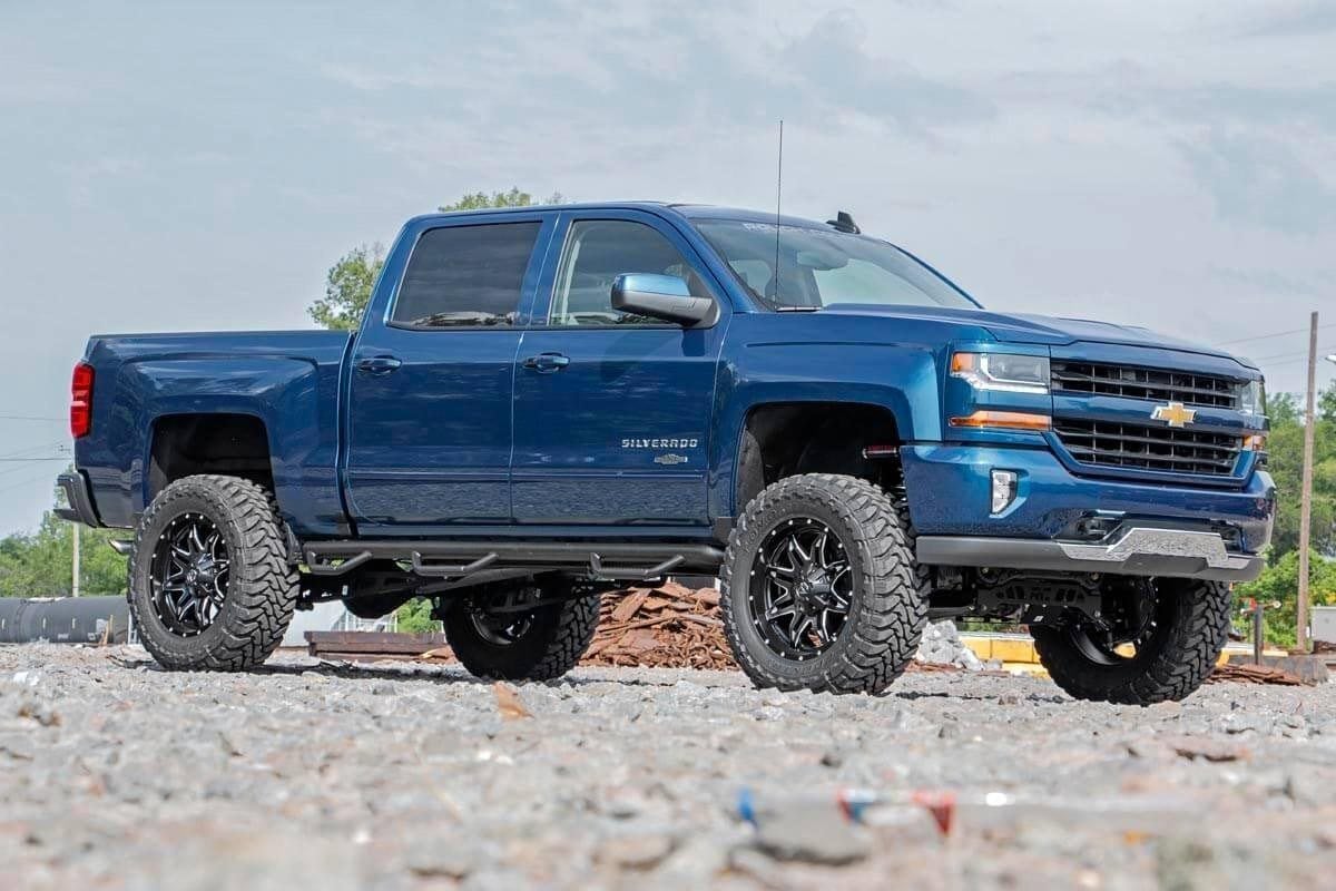 7 Inch Lift Kit | Cast Steel | Vertex | Chevy/GMC 1500 (14-18 & Classic) by Rough Country