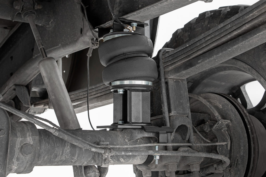 Air Spring Kit | 6 Inch Lift Kit | Chevy/GMC 2500HD (01-10) by Rough Country