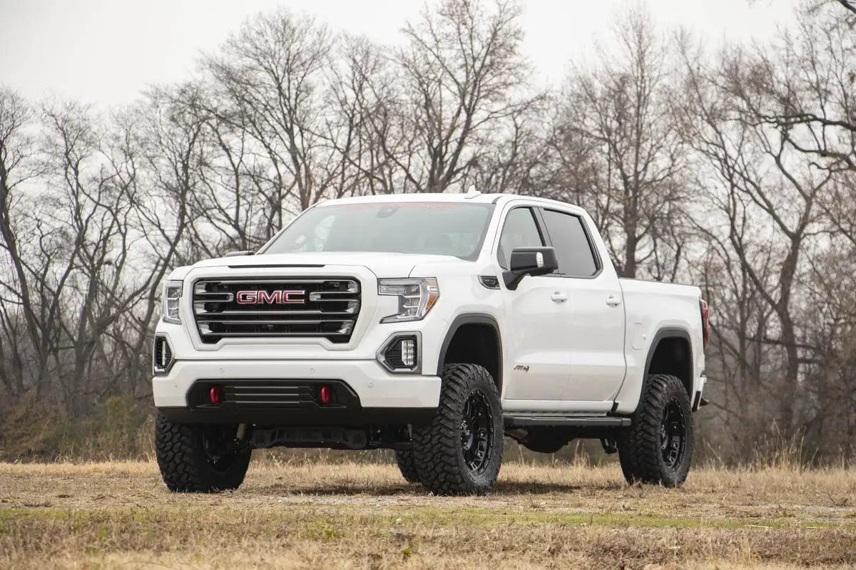 4 Inch Lift Kit | AT4/Trailboss | M1/M1 | Chevy/GMC Sierra 1500 (19-24)/Silverado 1500 (19-24) by Rough Country