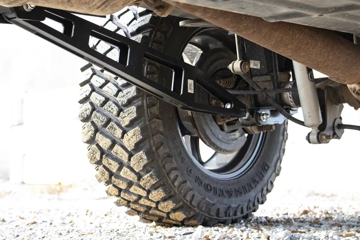 Traction Bar Kit | 0-3 Inch Lift | Ford F-250 Super Duty 4WD (2008-2016) by Rough Country