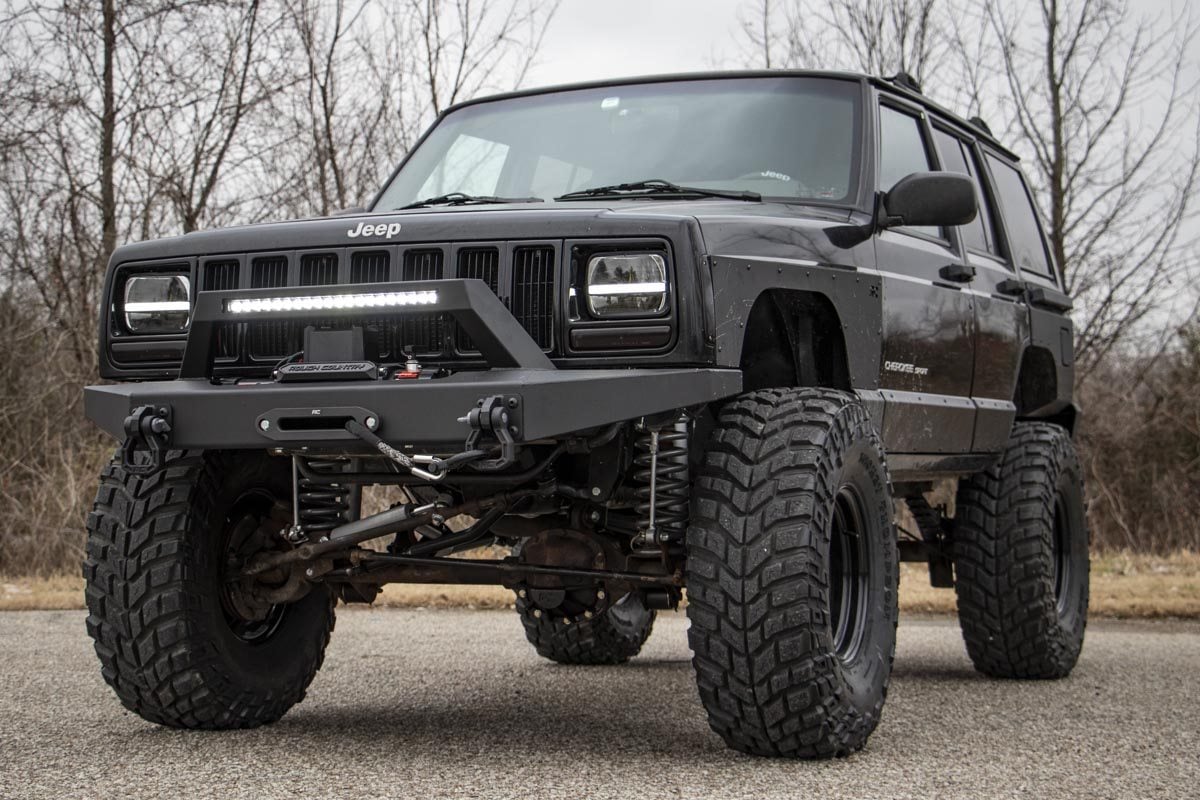 Lower Door Armor | 4 Door | Jeep Cherokee XJ 2WD/4WD (1984-2001) by Rough Country