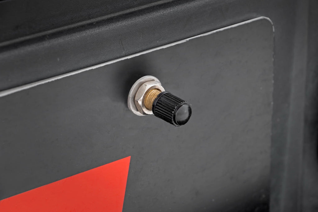 Air Spring Kit | Chevy Silverado & GMC Sierra 1500 2WD/4WD (2007-2018 & Classic) by Rough Country