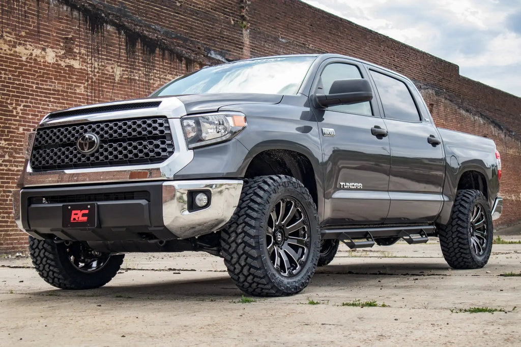 M1 Loaded Strut Pair | Monotube | 3.5in | Toyota Tundra 4WD (2007-2021) by Rough Country