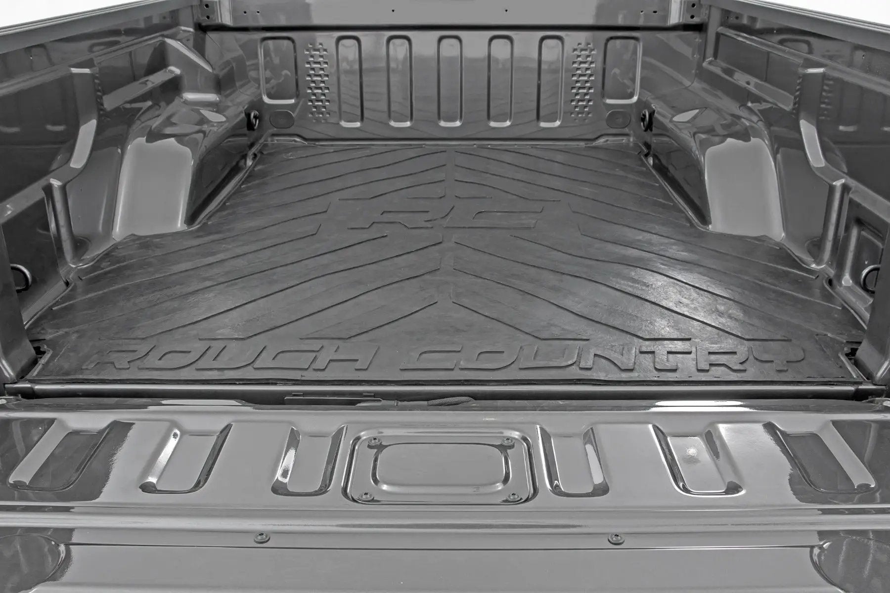 Bed Mat | 5' Bed | RC Logo | Jeep Gladiator JT 4WD (2020-2026) by Rough Country