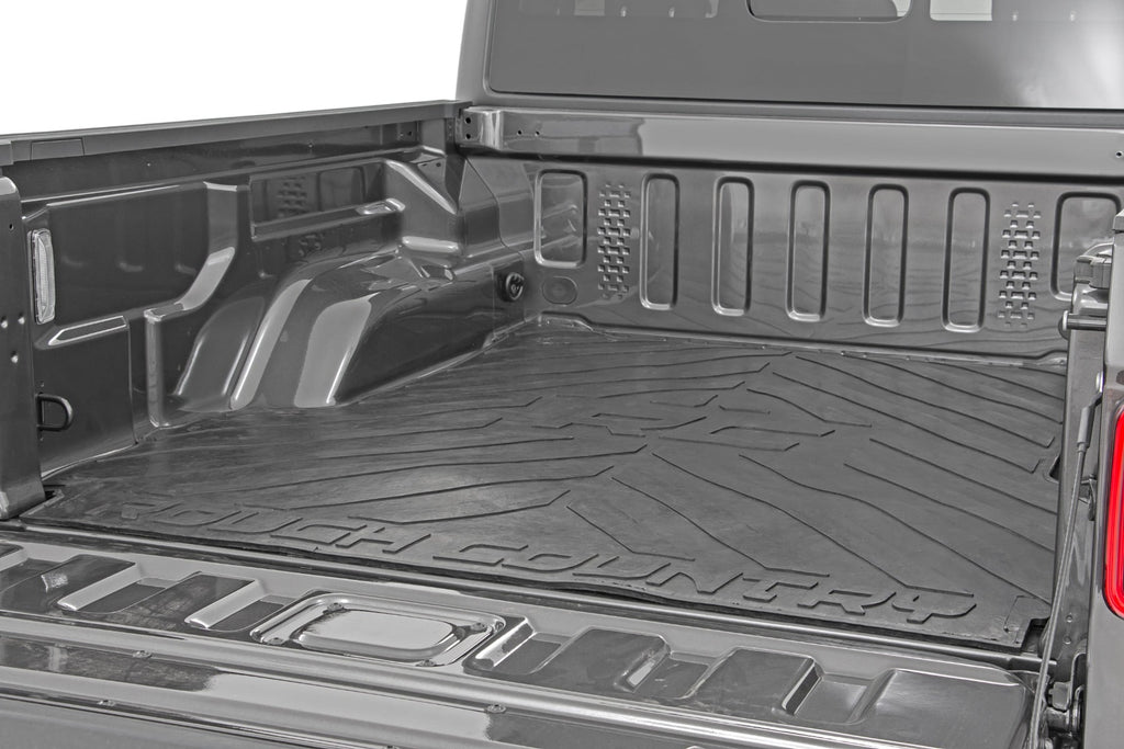 Bed Mat | 5' Bed | RC Logo | Jeep Gladiator JT 4WD (2020-2026) by Rough Country