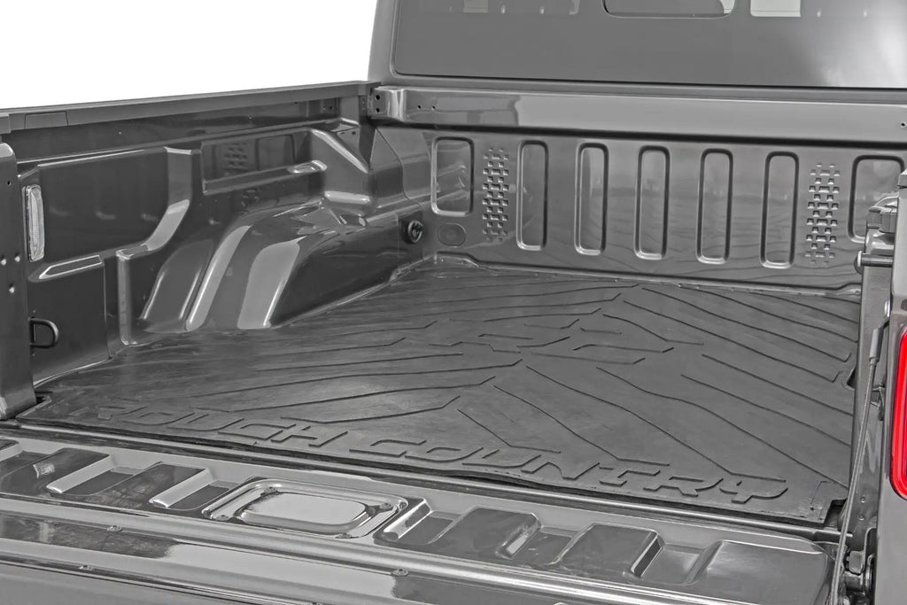 Bed Mat | 5' Bed | RC Logo | Jeep Gladiator JT 4WD (2020-2026) by Rough Country