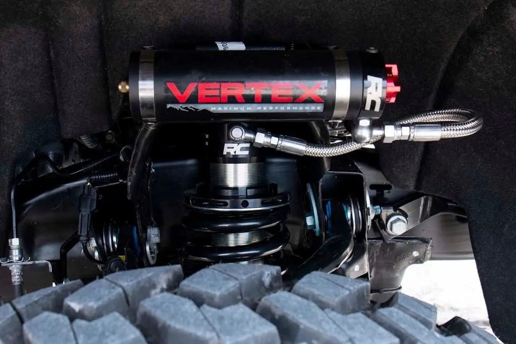 7 Inch Lift Kit | Bracket | Vertex/V2 Shks | Chevy/GMC 1500 (14-16) by Rough Country