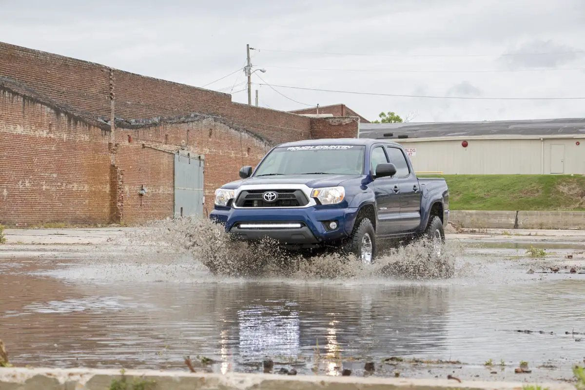 3 Inch Lift Kit | M1 Struts/M1 | Toyota Tacoma 4WD (2005-2023) by Rough Country