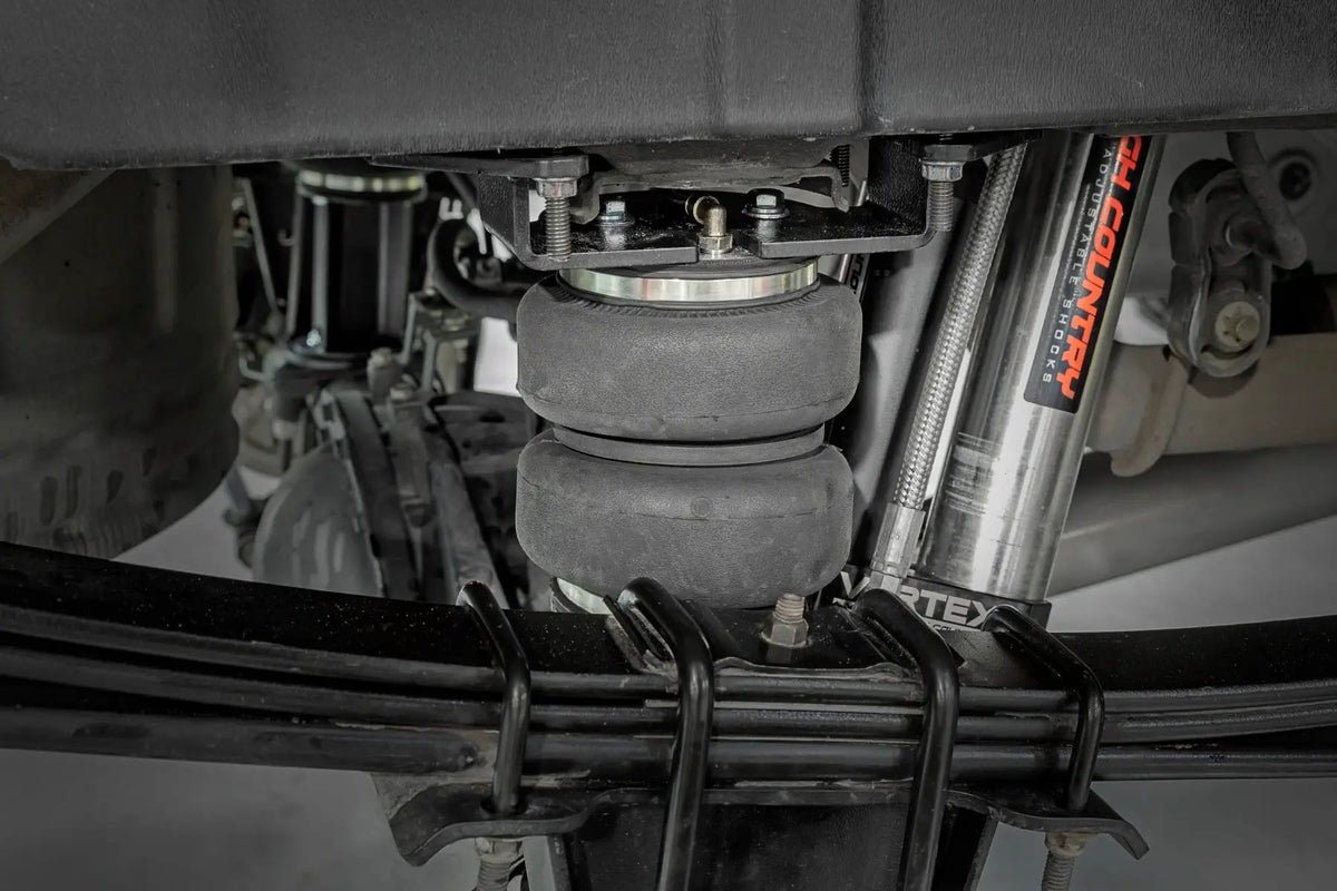 Air Spring Kit | 4-6 Inch Lift Kit | Chevy/GMC Sierra 1500 (19-26)/Silverado 1500 (19-26) by Rough Country