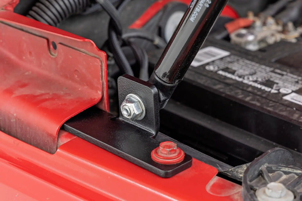 Hood Struts | Hydraulic | Jeep Wrangler JK/Wrangler Unlimited (2007-2018) by Rough Country