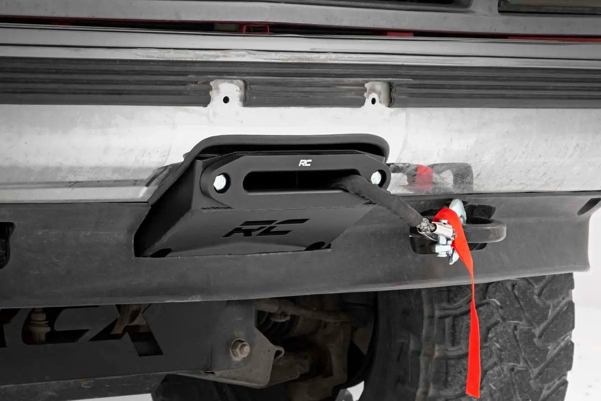 Hidden Winch Mounting Plate | Chevy C1500/K1500 Truck & SUV 4WD (1988-1999) by Rough Country