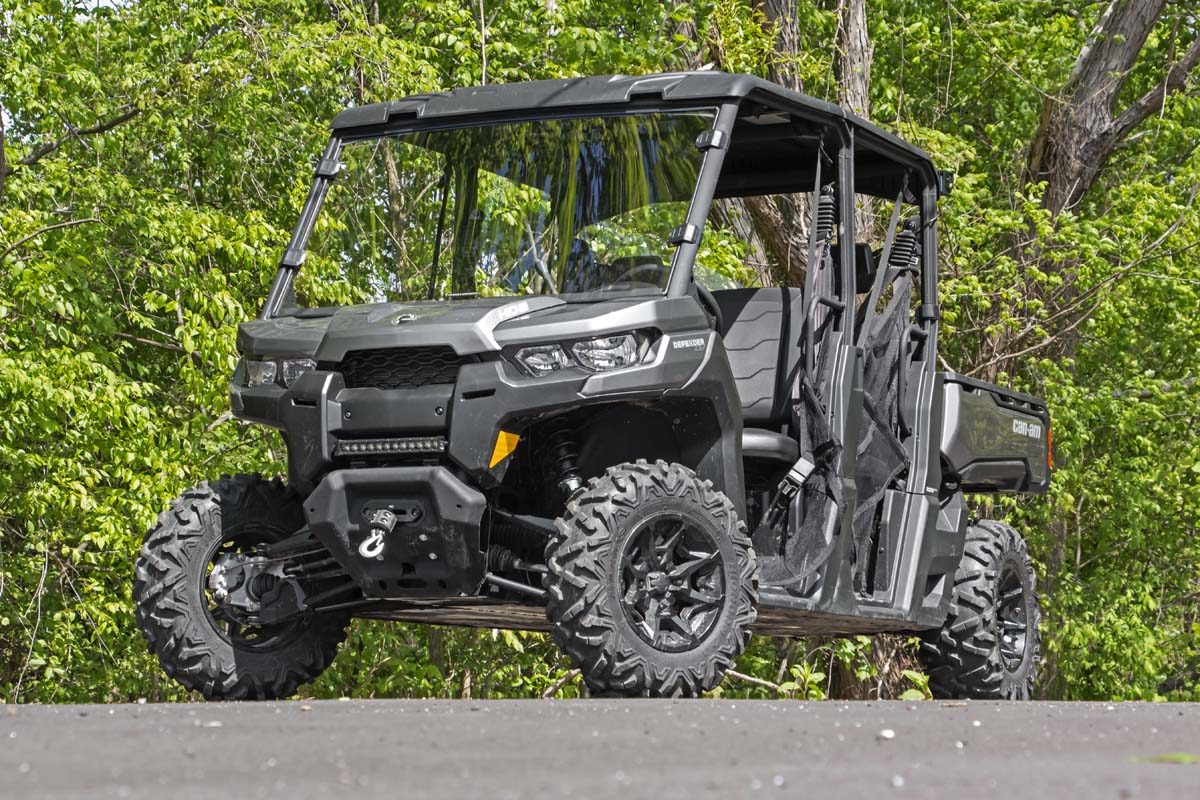 Full Windshield | Scratch Resistant | Can-Am Defender HD 8/HD 9/HD 10 by Rough Country