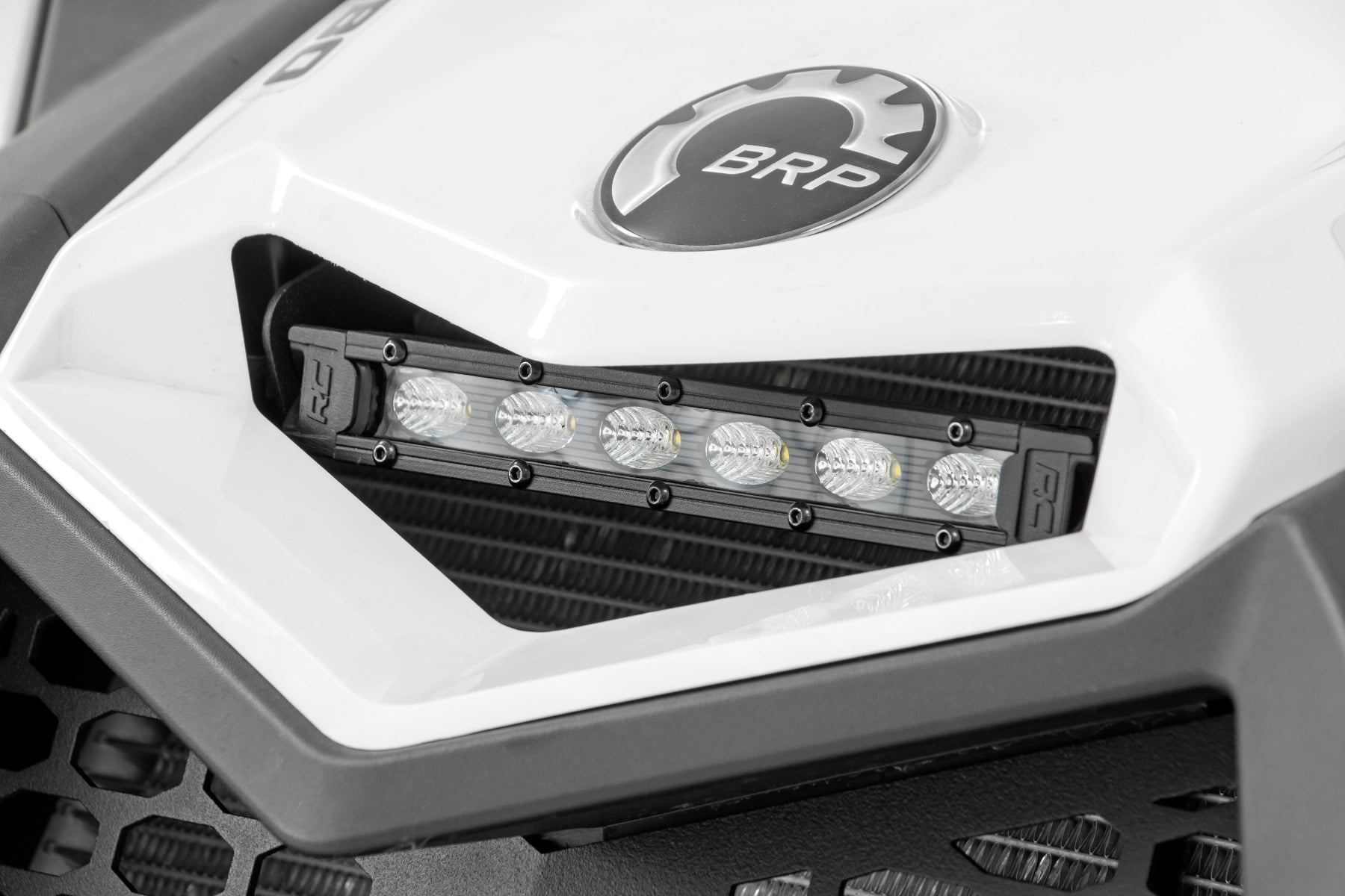 6" LED Light Kit | Cowl Mount | Can-Am Maverick X3 by Rough Country