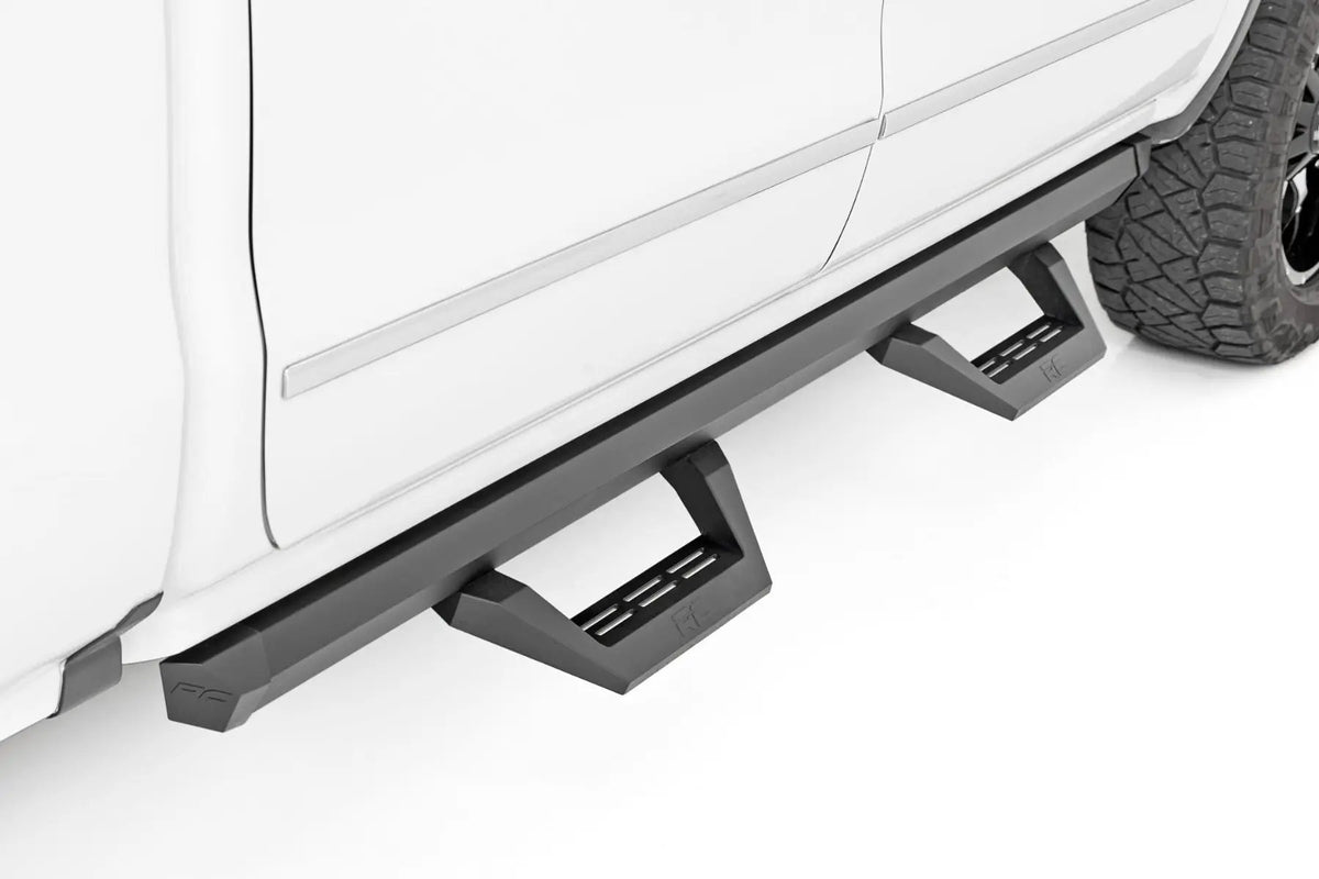 SRX2 Adj Aluminum Step | Crew Cab | Chevy/GMC 1500/2500HD/3500HD (07-18 & Classic) by Rough Country
