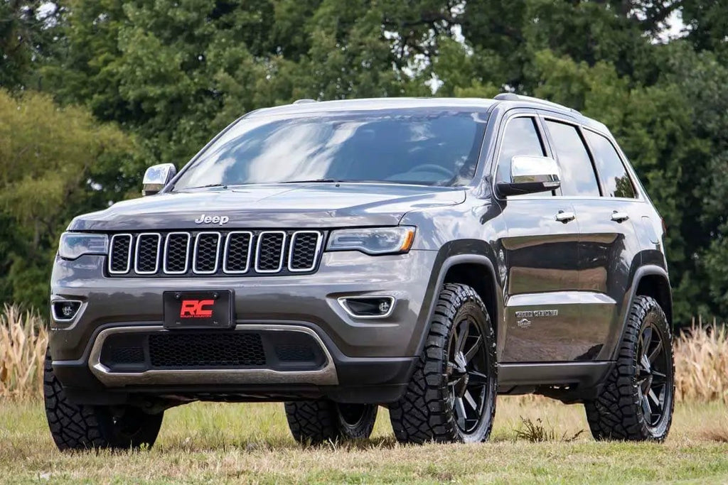 2.5 Inch Lift Kit | Jeep Grand Cherokee WK2 2WD/4WD (2011-2022) by Rough Country