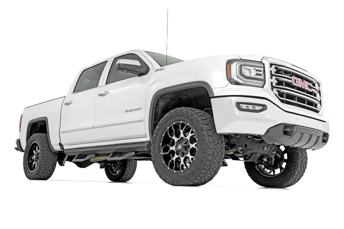 SRX2 Adj Aluminum Step | Crew Cab | Chevy/GMC 1500/2500HD/3500HD (07-18 & Classic) by Rough Country