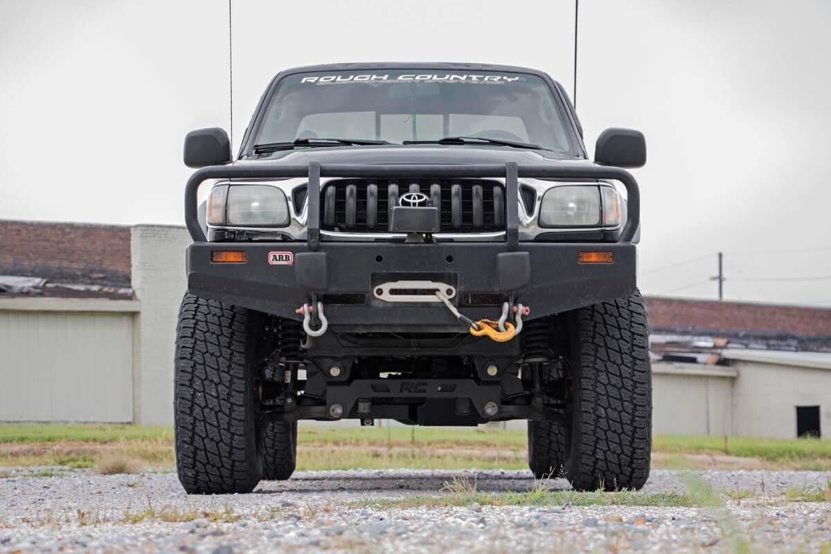 6 Inch Lift Kit | Toyota Tacoma 2WD/4WD (1995-2004) by Rough Country
