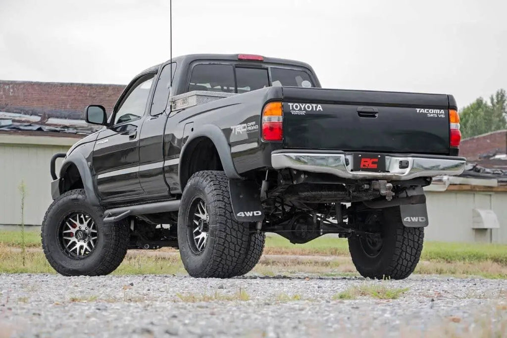 6 Inch Lift Kit | Toyota Tacoma 2WD/4WD (1995-2004) by Rough Country