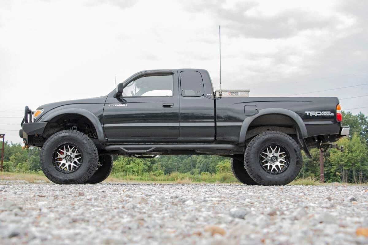 6 Inch Lift Kit | Toyota Tacoma 2WD/4WD (1995-2004) by Rough Country