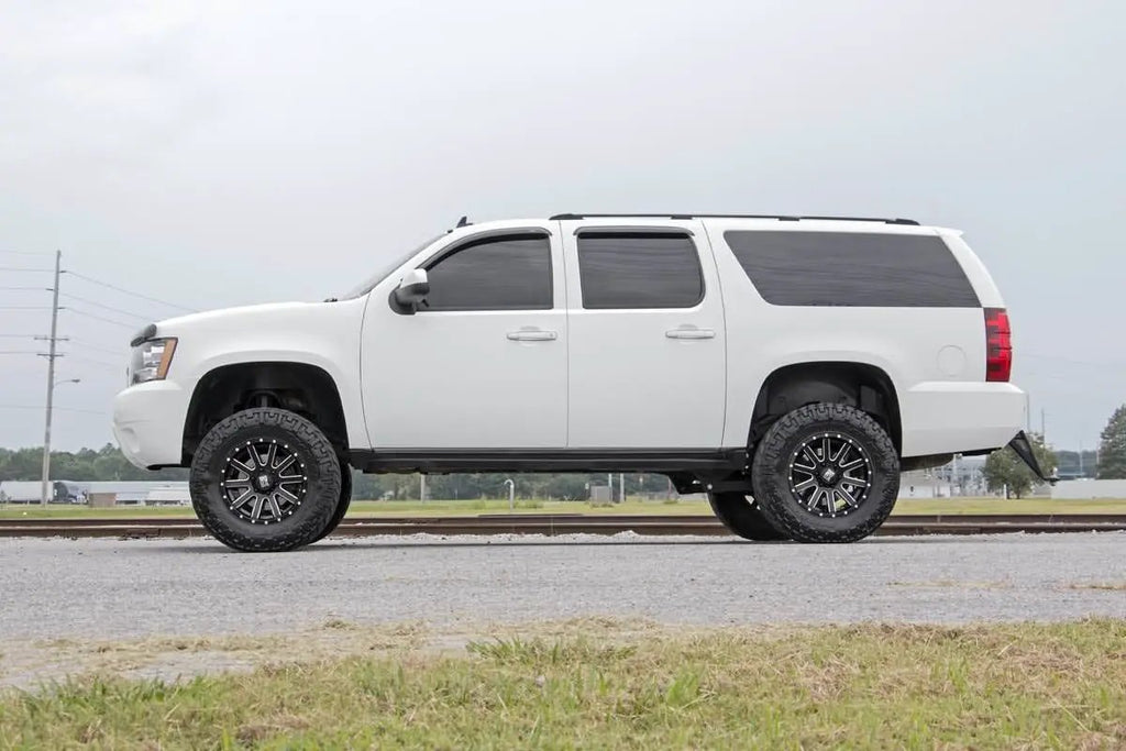7 Inch Lift Kit | Chevy/GMC SUV 1500 2WD/4WD (2007-2014) by Rough Country
