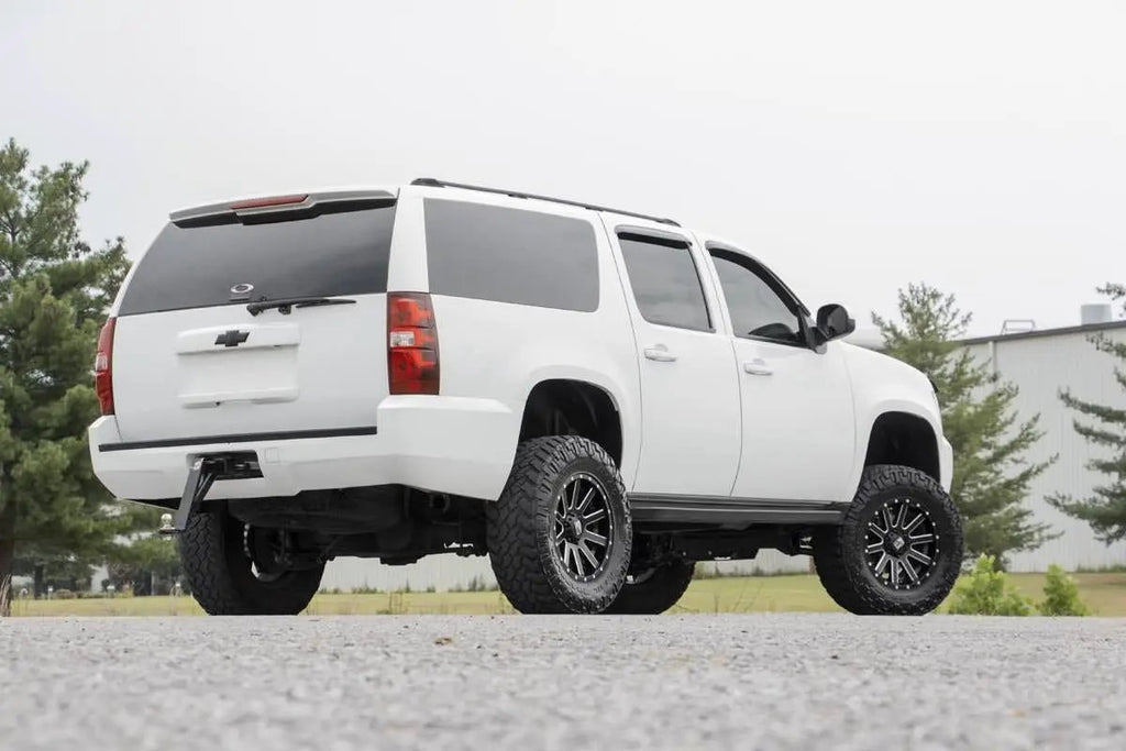 7 Inch Lift Kit | Chevy/GMC SUV 1500 2WD/4WD (2007-2014) by Rough Country