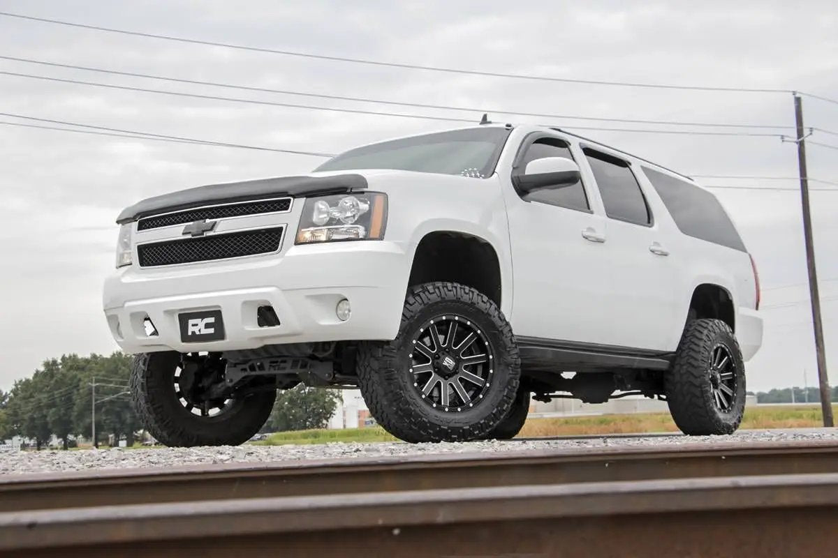 7 Inch Lift Kit | Chevy/GMC SUV 1500 2WD/4WD (2007-2014) by Rough Country