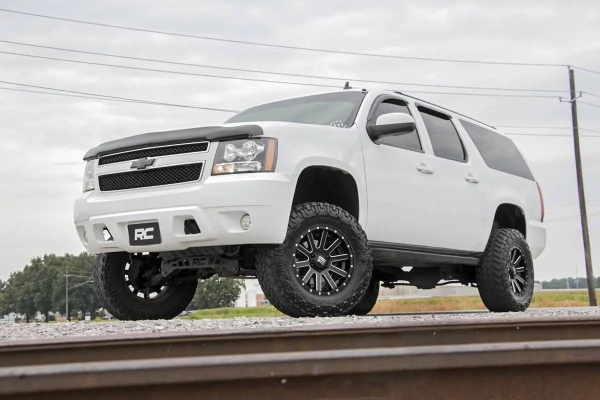 7 Inch Lift Kit | Chevy/GMC SUV 1500 2WD/4WD (2007-2014) by Rough Country