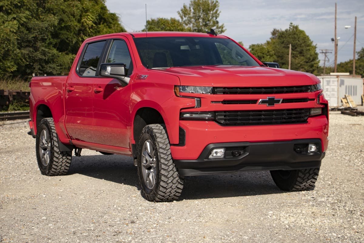 3.5 Inch Lift Kit | N3 Struts | Chevy Silverado 1500 2WD/4WD (2019-2024 & Classic) by Rough Country