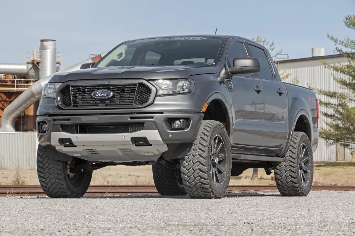 3.5 Inch Lift Kit | N3 | Cast Steel Knuckles | Ford Ranger 4WD (2019-2023) by Rough Country