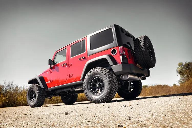 3.5 Inch Lift Kit | M1 | Jeep Wrangler Unlimited 2WD/4WD (2007-2018) by Rough Country