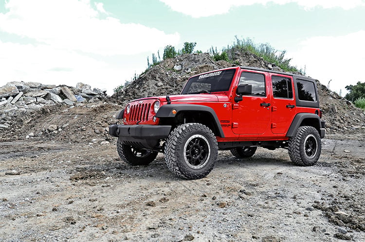 2.5 Inch Lift Kit | Spacers | Jeep Wrangler JK/Wrangler Unlimited (2007-2018) by Rough Country
