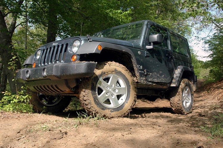 1.75 Inch Lift Kit | Jeep Wrangler JK/Wrangler Unlimited (2007-2018) by Rough Country