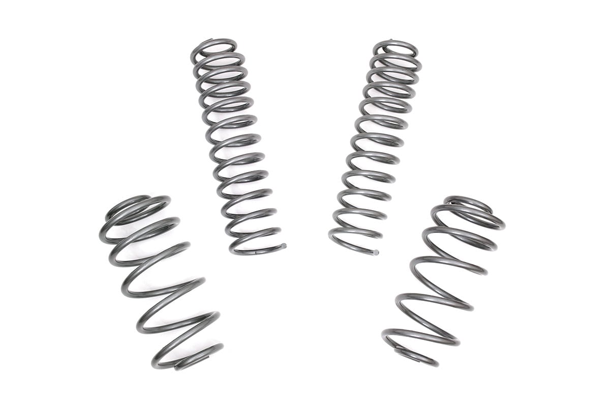 2.5 Inch Lift Kit | 6 Cyl | Jeep Wrangler TJ (97-06)/Wrangler Unlimited (04-06) by Rough Country