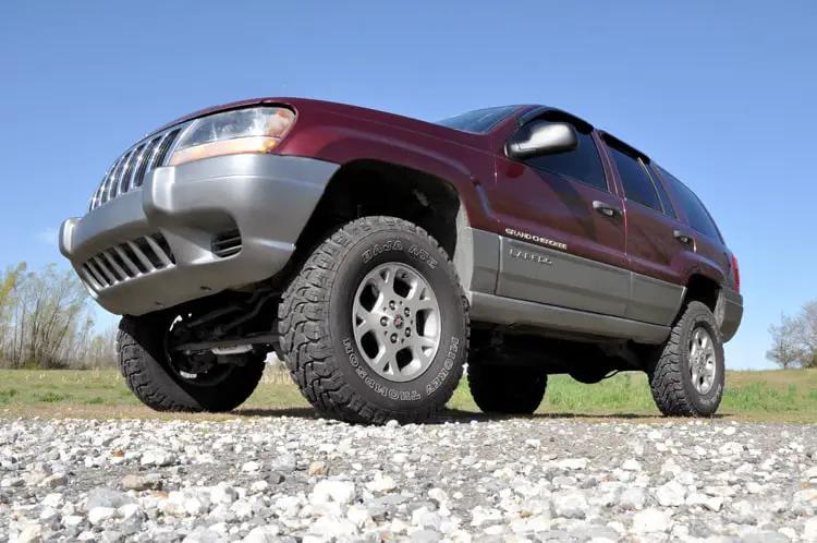 4 Inch Lift Kit | Jeep Grand Cherokee WJ 2WD/4WD (1999-2004) by Rough Country