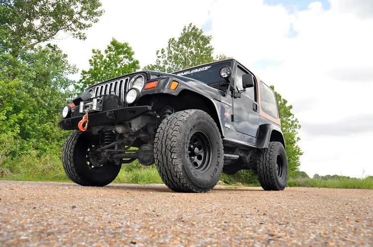 4 Inch Lift Kit | M1 | Jeep Wrangler TJ (03-06)/Wrangler Unlimited (04-06) by Rough Country