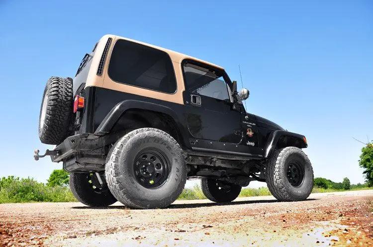 4 Inch Lift Kit | M1 | Jeep Wrangler TJ 4WD (1997-2002) by Rough Country