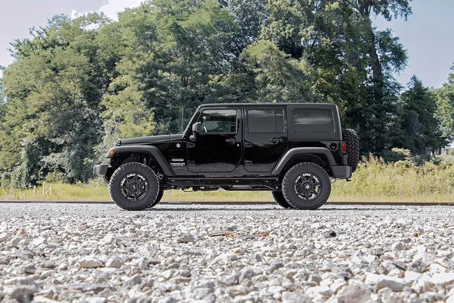 2.5 Inch Lift Kit | Coils | Jeep Wrangler Unlimited 2WD/4WD (2007-2018) by Rough Country