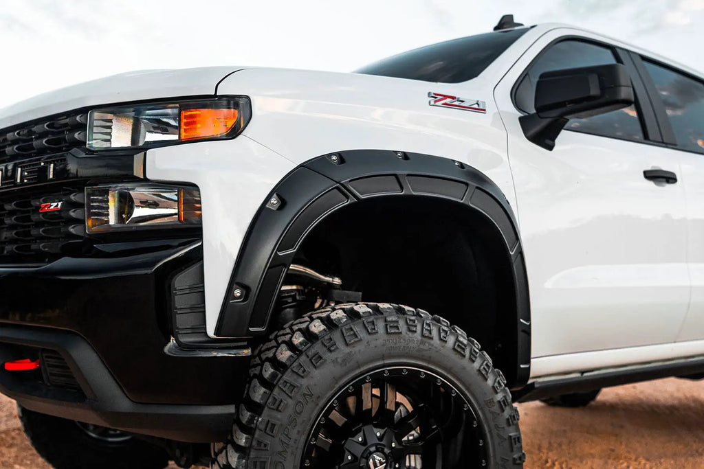 Defender Fender Flares | Chevy Silverado 1500 2WD/4WD (2019-2026) by Rough Country