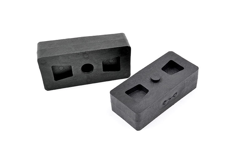 Lift Block Kit | Pair | 1.5 Inch | Multiple Makes & Models (Chevy/GMC/Toyota) by Rough Country