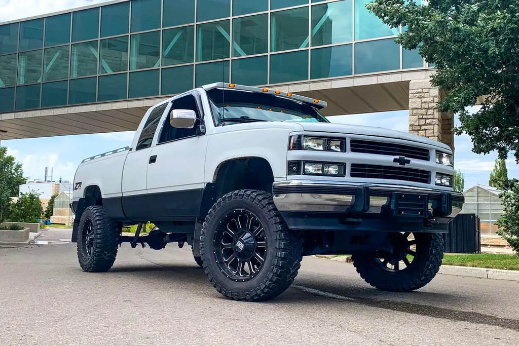6 Inch Lift Kit | V2 | Chevy/GMC 1500 Truck & SUV 4WD (1988-1999) by Rough Country
