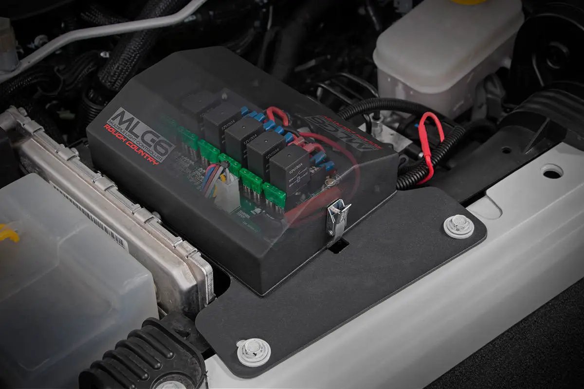 MLC-6 | Multiple Light Controller | Jeep Wrangler JK/Wrangler Unlimited (07-18) by Rough Country